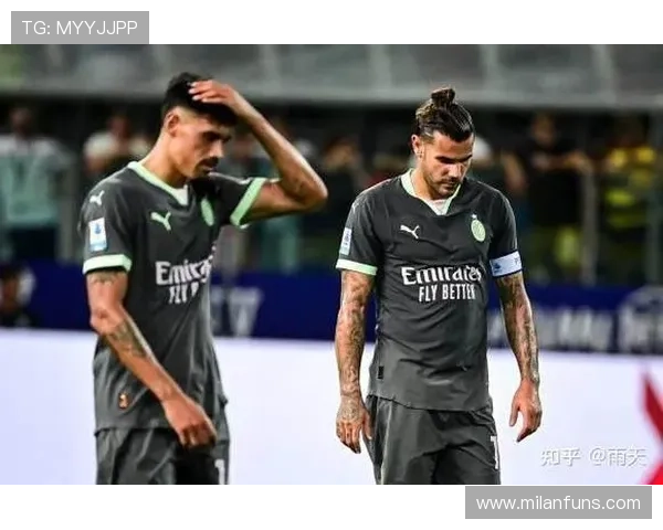 米兰体育足球官网细致介绍球队训练、比赛精彩瞬间及幕后故事 米兰体育足球官网细致介绍球队训练、比赛精彩瞬间及幕后故事